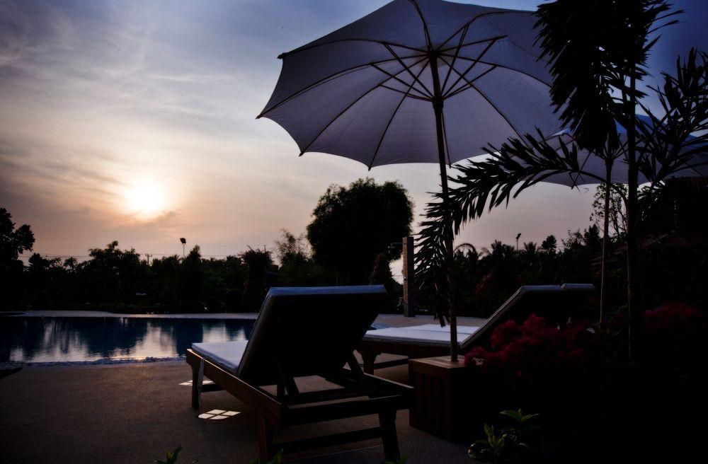 Jaroenrat Resort Samut Songkhram Экстерьер фото